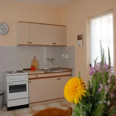 In Barbat With Sea View, Balcony, Air Conditioning 660-4