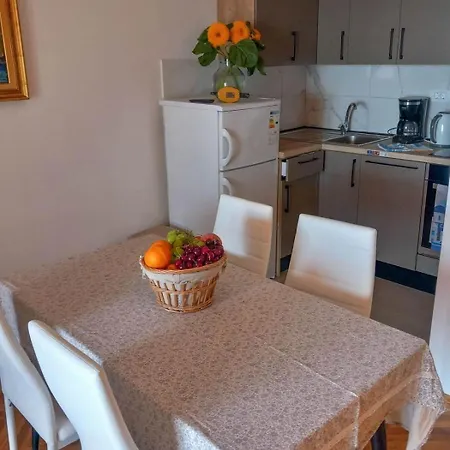 In Barbat With Sea View, Balcony, Air Conditioning 660-4 *