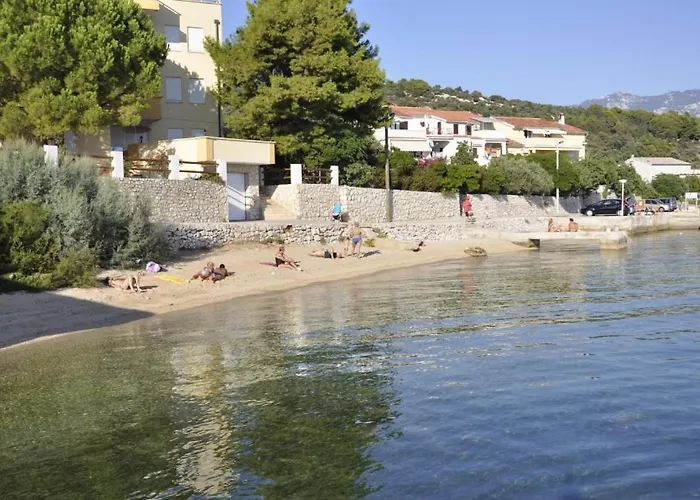 Apartamento In Barbat With Sea View, Balcony, Air Conditioning 660-4 Barbat na Rabu