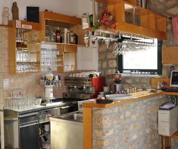 In Barbat With Sea View, Balcony, Air Conditioning 660-4 * Barbat na Rabu