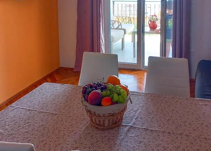 In Barbat With Sea View, Balcony, Air Conditioning 660-4