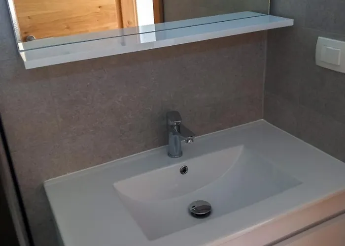 Apartment In Barbat With Sea View, Balcony, Air Conditioning 660-4
