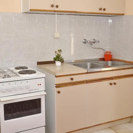 In Barbat With Sea View, Balcony, Air Conditioning 660-4 Appartement