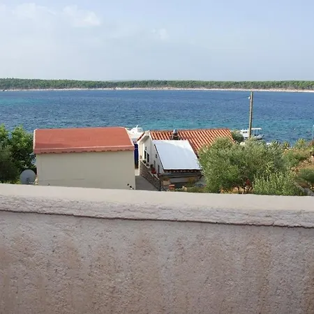 In Barbat With Sea View, Balcony, Air Conditioning 660-4 Barbat na Rabu