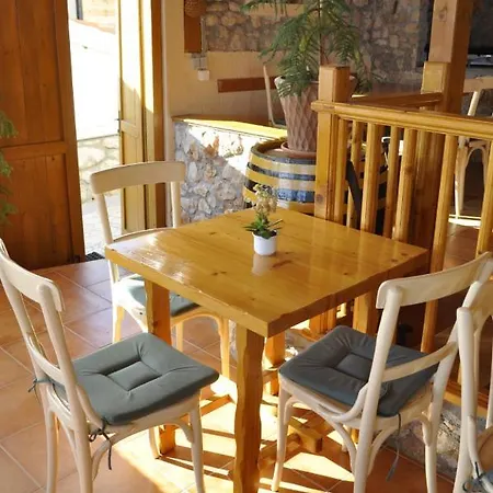 Διαμέρισμα In Barbat With Sea View, Balcony, Air Conditioning 660-4 Barbat na Rabu