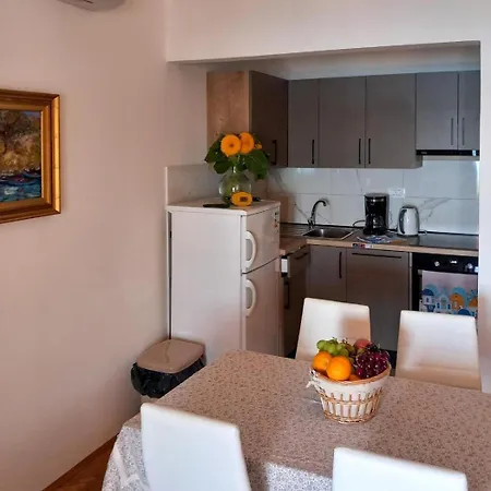 In Barbat With Sea View, Balcony, Air Conditioning 660-4