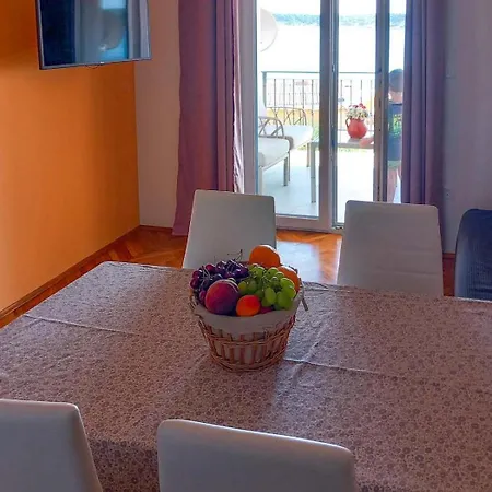 In Barbat With Sea View, Balcony, Air Conditioning 660-4
