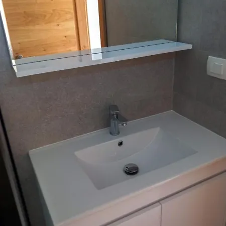 Apartamento In Barbat With Sea View, Balcony, Air Conditioning 660-4