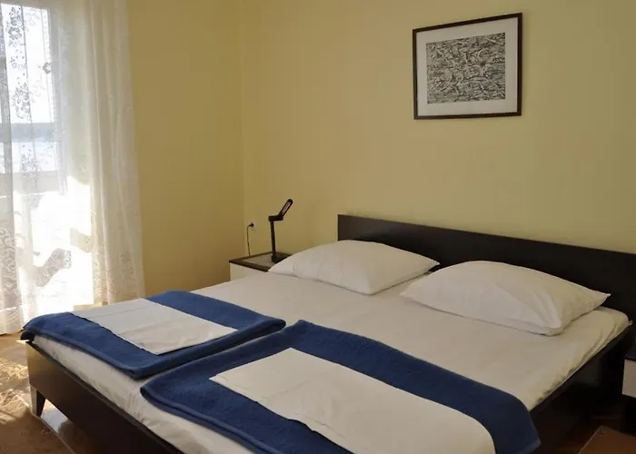 Appartement In Barbat With Sea View, Balcony, Air Conditioning 660-4 Barbat na Rabu